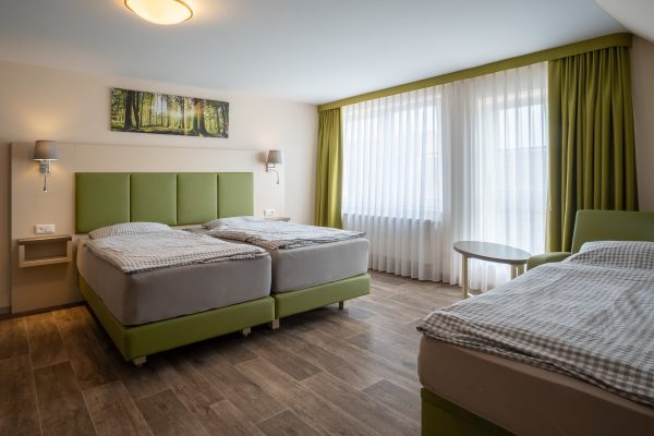 Gasthof Krone Dreibettzimmer-469